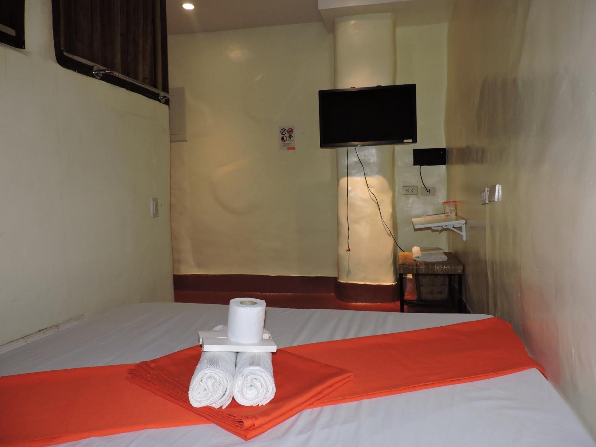 Orange Mangrove Pension House By Sms Hospitality Puerto Princesa Chambre photo
